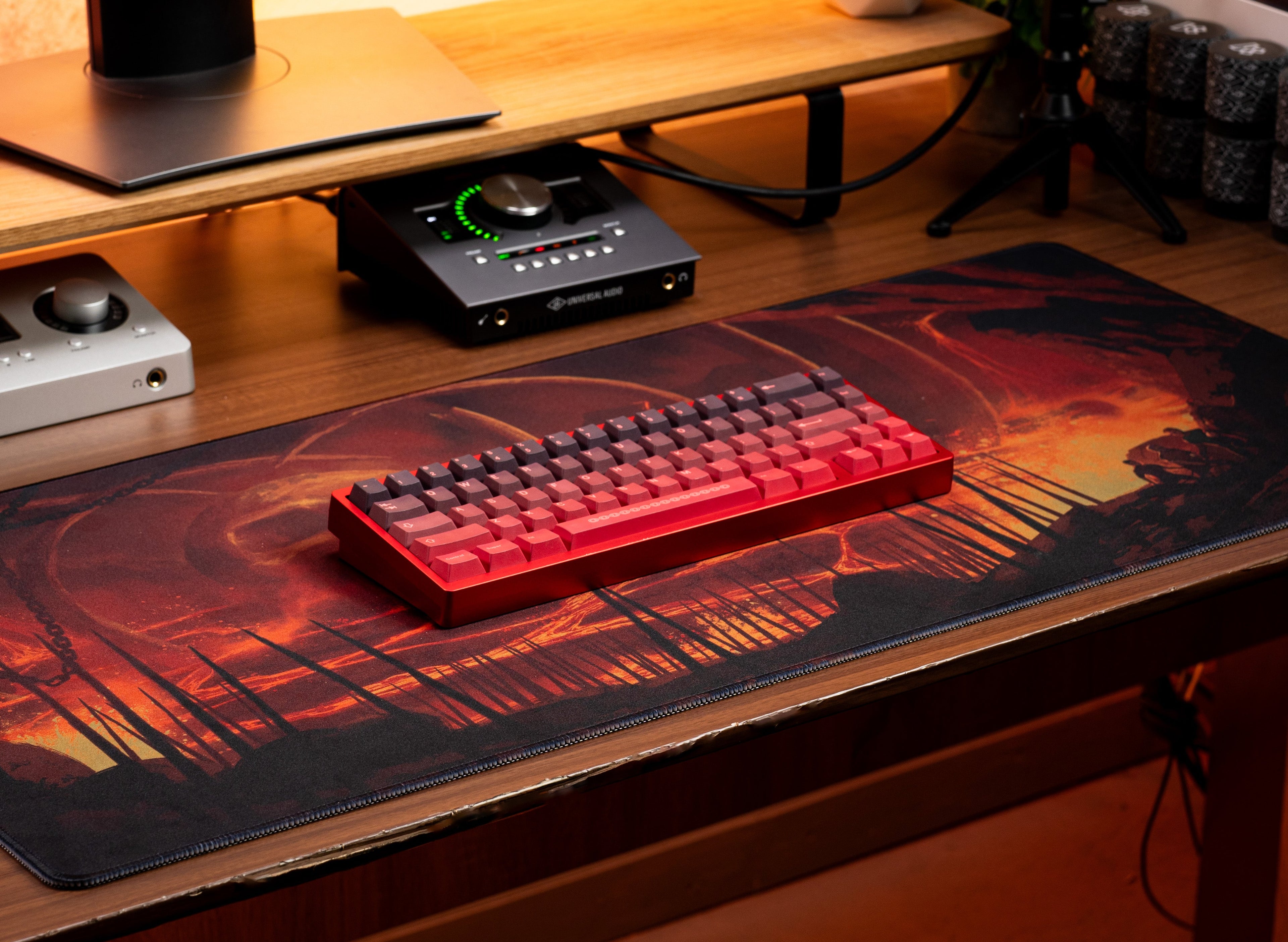 Chained Together PBT Keycaps