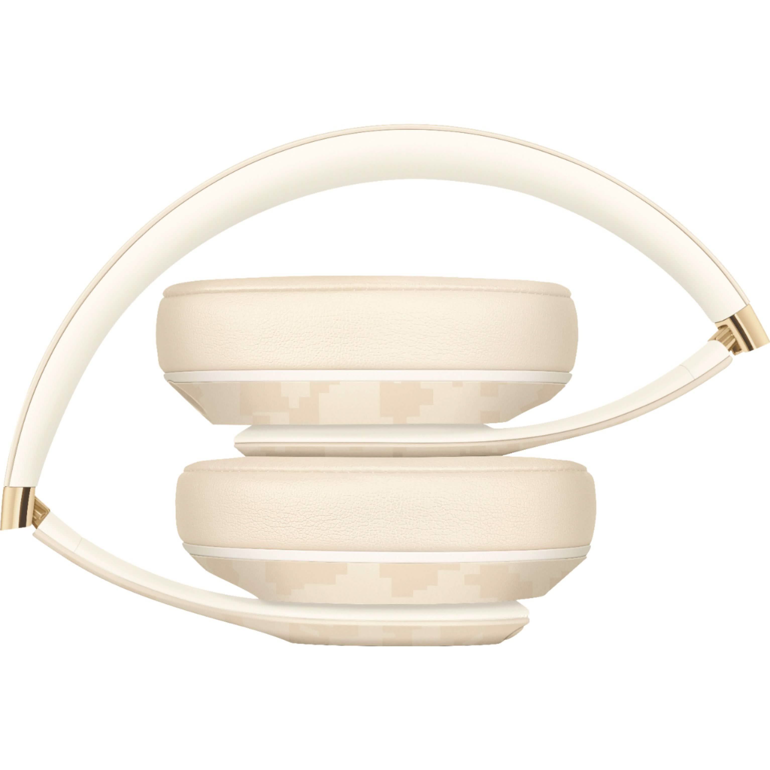 Beats Studio3 Wireless Headphones (Refurbished)